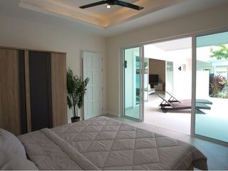 For sale 3 bed apartment in Cha Am, Phetchaburi
