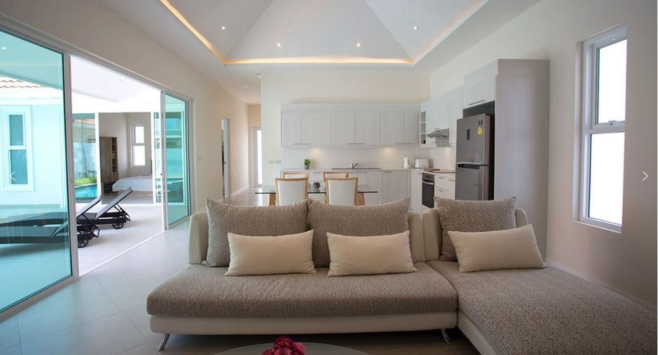 For sale 3 bed apartment in Cha Am, Phetchaburi