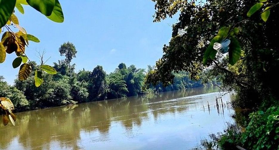 出售 土地 在 Si Sawat, Kanchanaburi