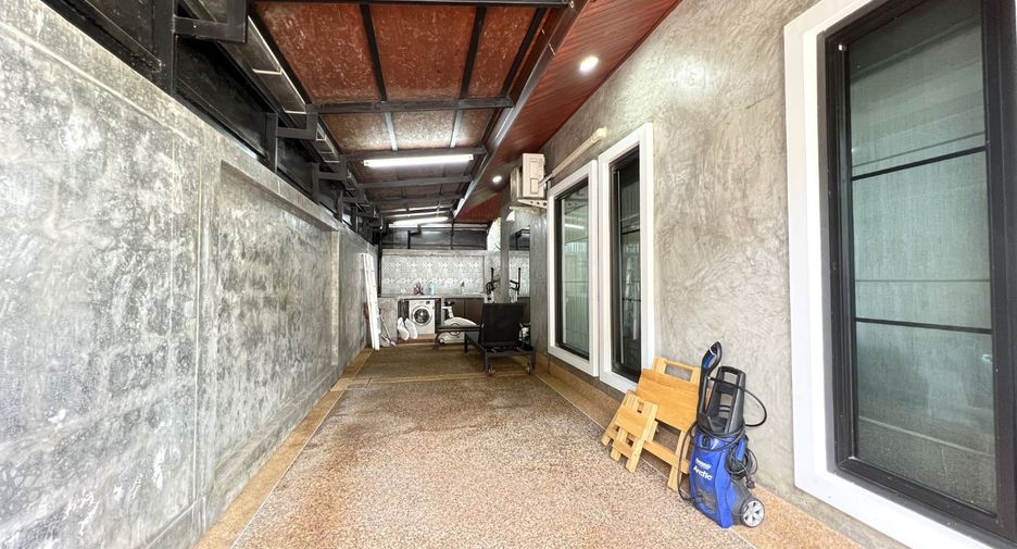 For sale 2 bed villa in Mueang Krabi, Krabi