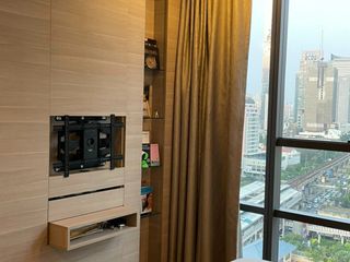 For sale 1 Beds condo in Sathon, Bangkok