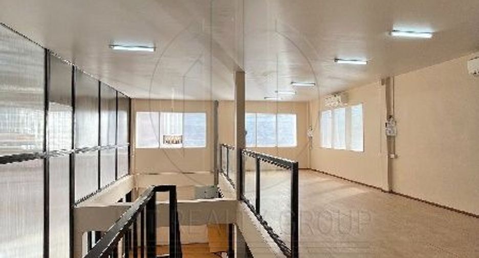 For rent warehouse in Din Daeng, Bangkok