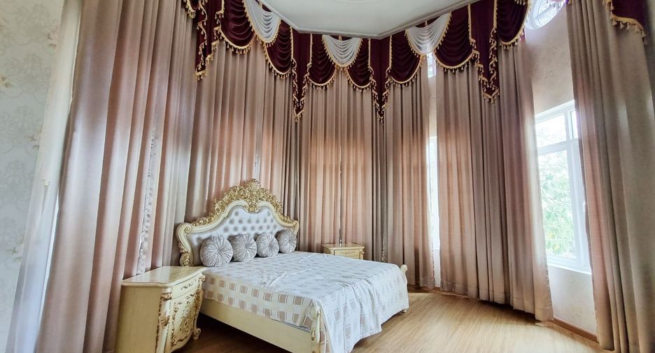 For rent and for sale 5 bedrooms house in Lak Si, Bangkok