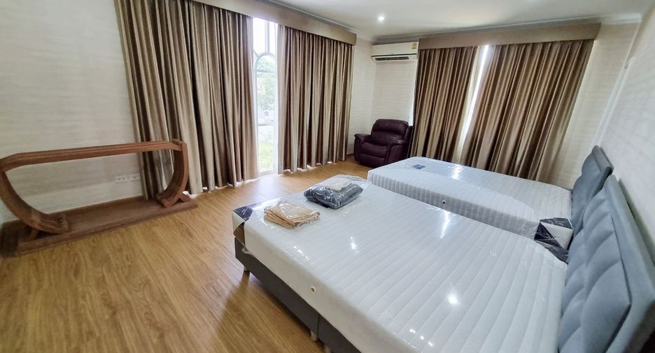 For rent and for sale 5 bedrooms house in Lak Si, Bangkok