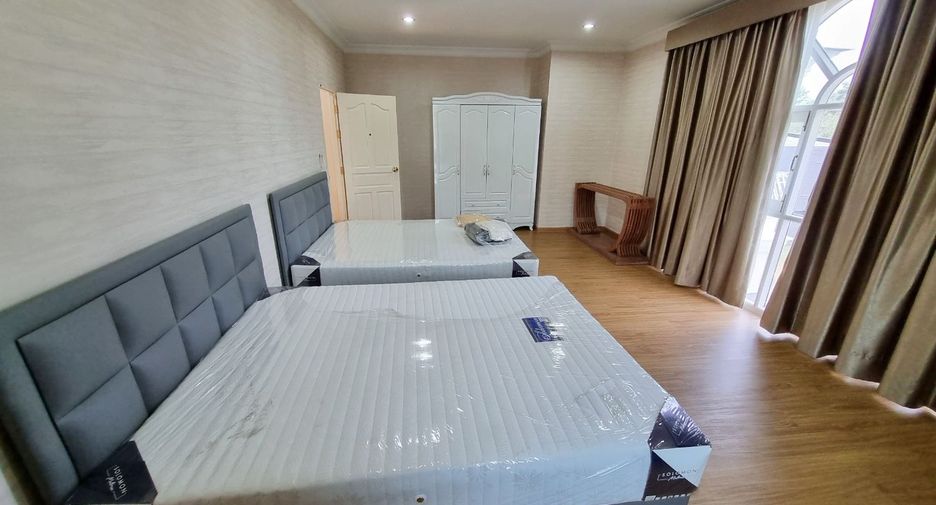 For rent and for sale 5 bedrooms house in Lak Si, Bangkok