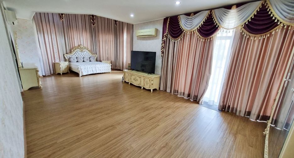 For rent and for sale 5 bedrooms house in Lak Si, Bangkok