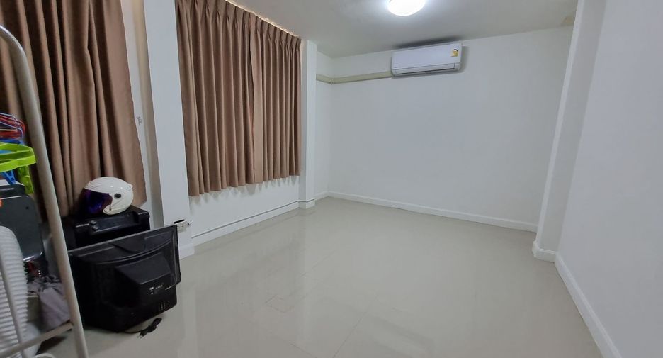 For rent and for sale 5 bedrooms house in Lak Si, Bangkok