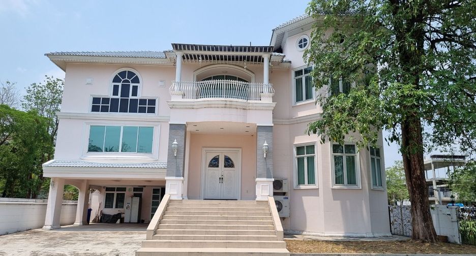 For rent そして for sale 5 Beds house in Lak Si, Bangkok