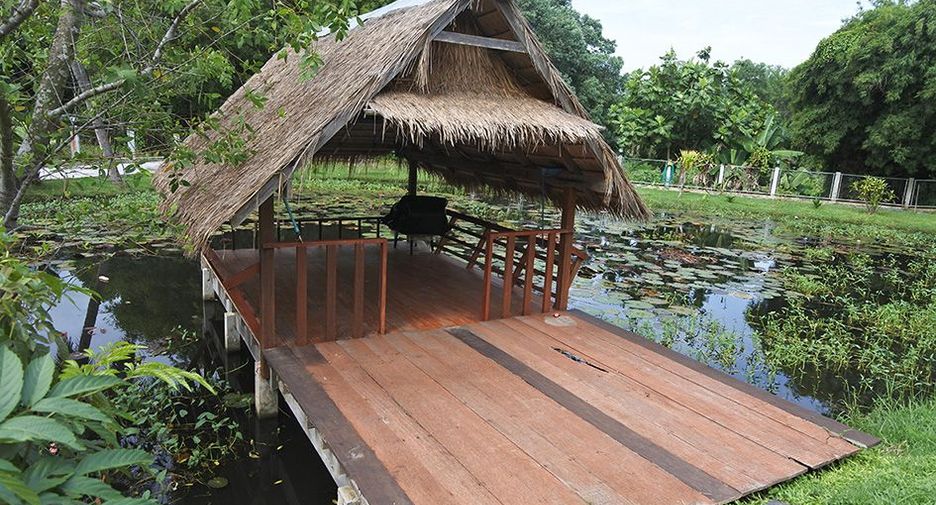 For sale 2 bedrooms villa in Mueang Rayong, Rayong