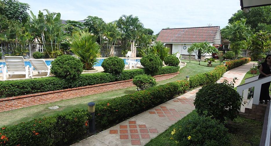 For sale 2 bedrooms villa in Mueang Rayong, Rayong