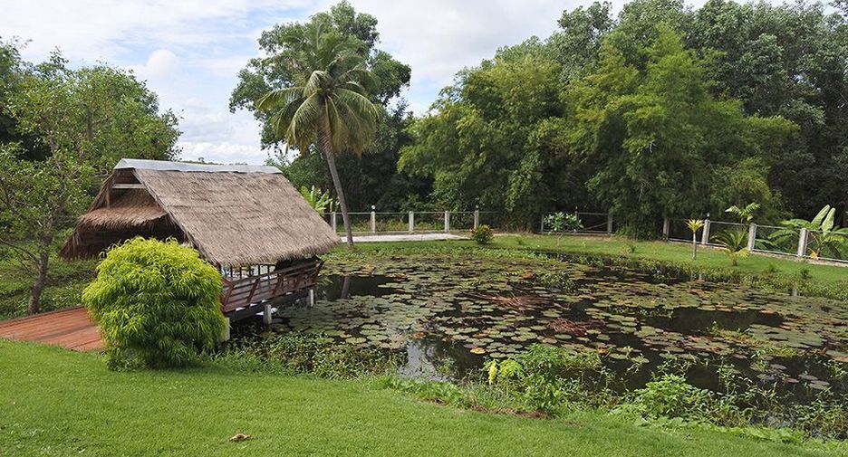 For sale 2 bedrooms villa in Mueang Rayong, Rayong