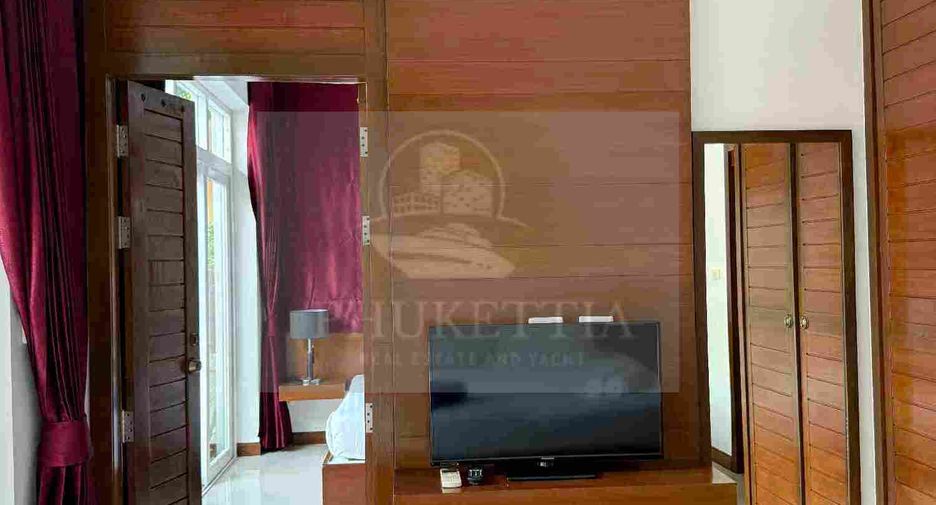 For rent 3 bedrooms villa in Mueang Phuket, Phuket