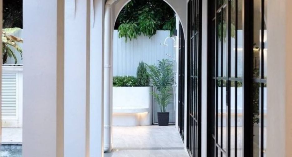 Casa en alquiler de 4 habitaciones en Hang Dong, Chiang Mai