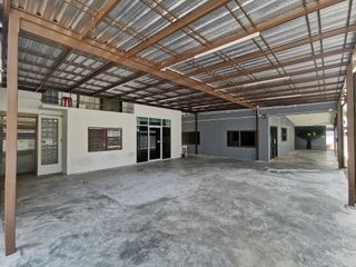 出租 5 卧室 独立屋 在 Huai Khwang, 曼谷
