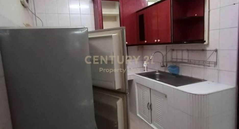 Casa adosada en venta de 2 habitaciones en Phra Khanong, Bangkok