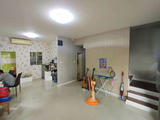 For sale 3 bed townhouse in Mueang Nonthaburi, Nonthaburi