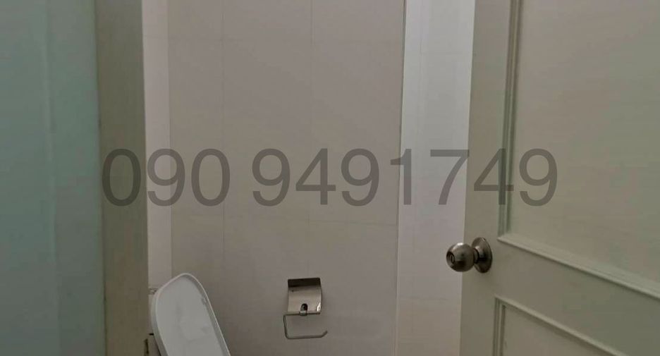 For rent 3 bedrooms house in Thon Buri, Bangkok