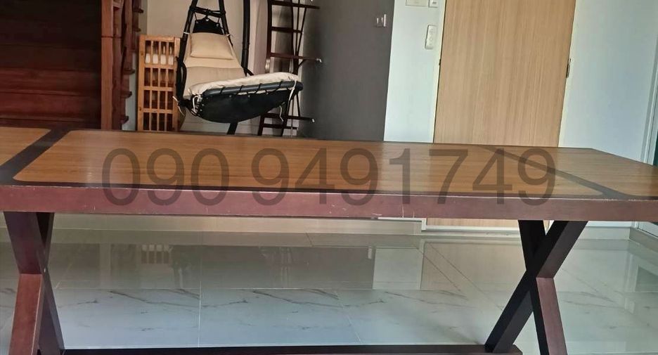 For rent 3 bedrooms house in Thon Buri, Bangkok
