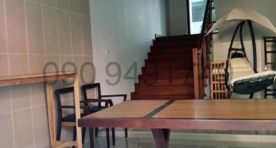 For rent 3 bedrooms house in Thon Buri, Bangkok