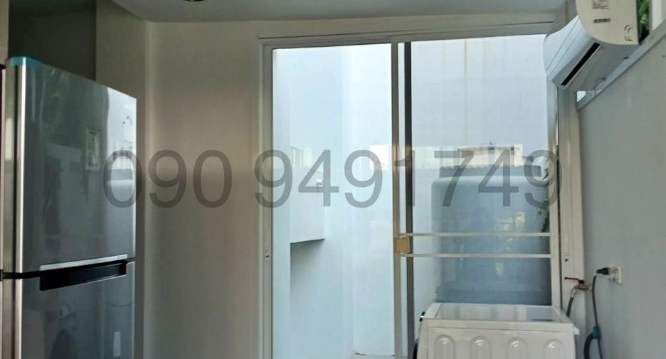 For rent 3 bedrooms house in Thon Buri, Bangkok