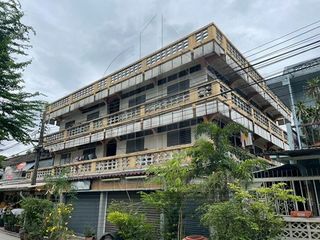 For rent 32 bed apartment in Pak Kret, Nonthaburi