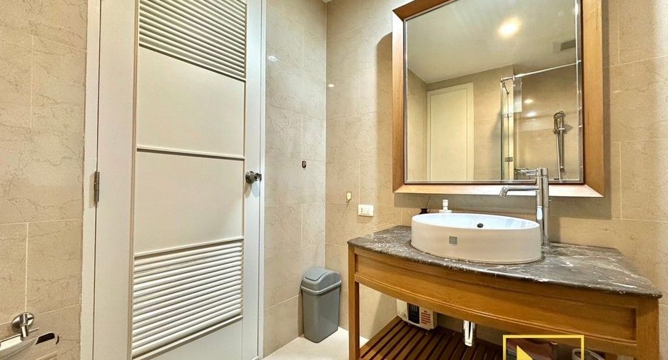 Wohnung zur Miete mit 2 Zimmer in Watthana, Bangkok