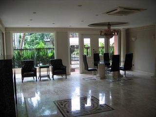 For rent 3 bedrooms house in Watthana, Bangkok