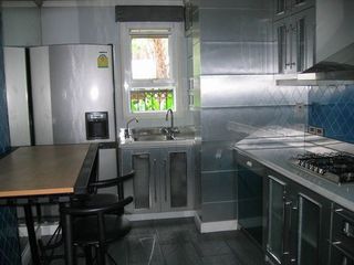 For rent 3 bedrooms house in Watthana, Bangkok