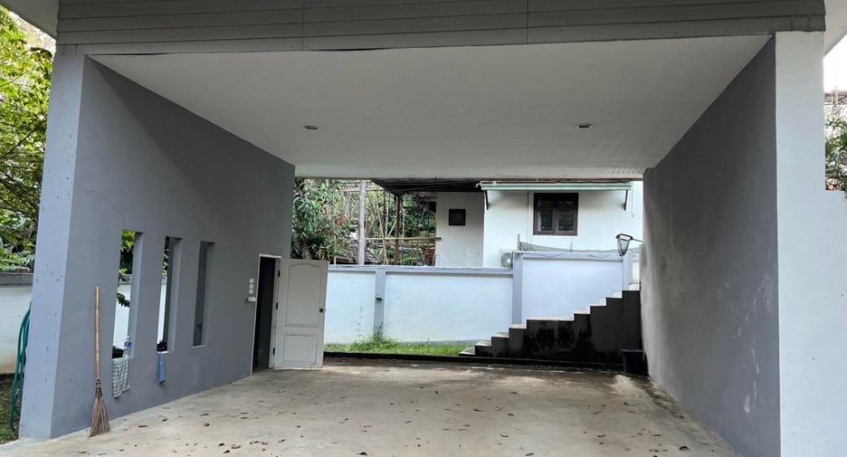 For sale 3 bedrooms villa in Mueang Chiang Mai, Chiang Mai
