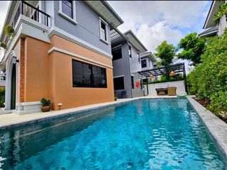 For rent 5 bedrooms villa in Mueang Phuket, Phuket