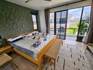 For rent 5 bedrooms villa in Mueang Phuket, Phuket