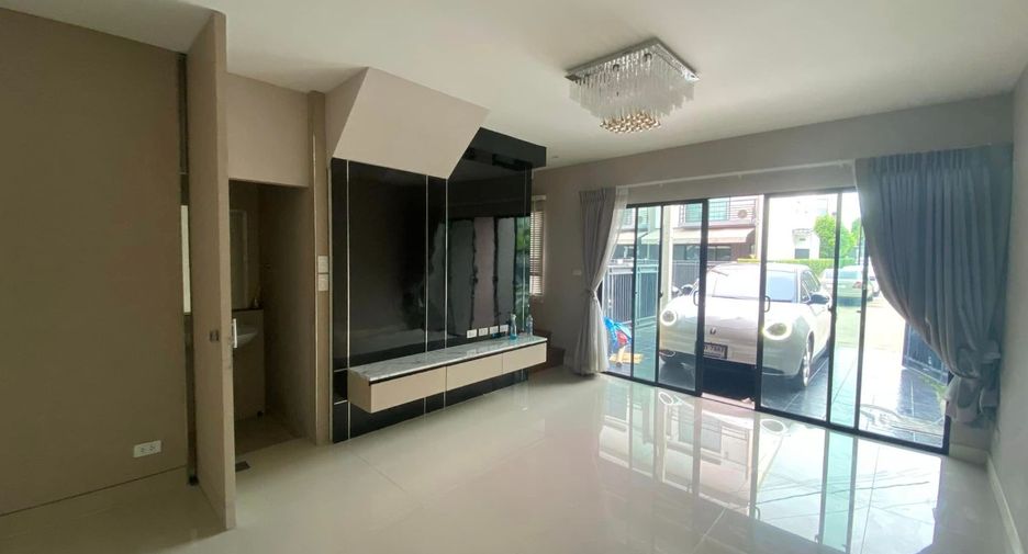 For rent そして for sale 3 Beds house in Bang Kruai, Nonthaburi