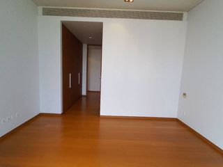 Condo en alquiler de 2 habitaciones en Sathon, Bangkok