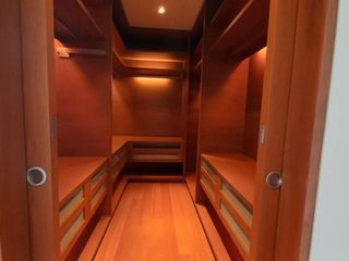 Condo en alquiler de 2 habitaciones en Sathon, Bangkok