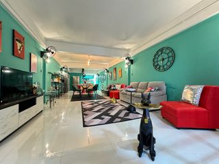 Haus zur Miete und zum Kauf mit 2 Zimmer in Mueang Chiang Mai, Chiang Mai