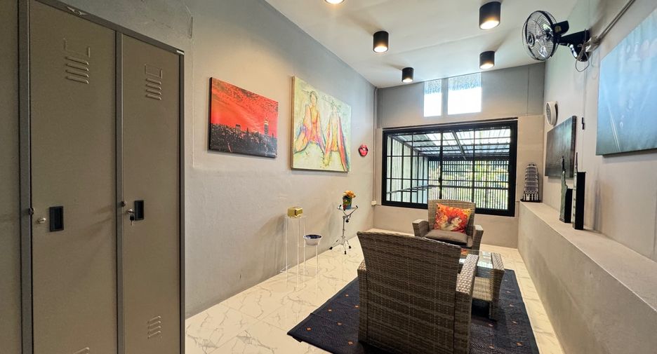 For rent and for sale 2 bedrooms house in Mueang Chiang Mai, Chiang Mai