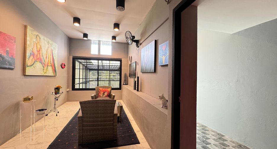 For rent and for sale 2 bedrooms house in Mueang Chiang Mai, Chiang Mai