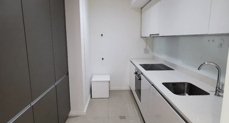 Wohnung zur Miete und zum Kauf mit 2 Zimmer in Sathon, Bangkok