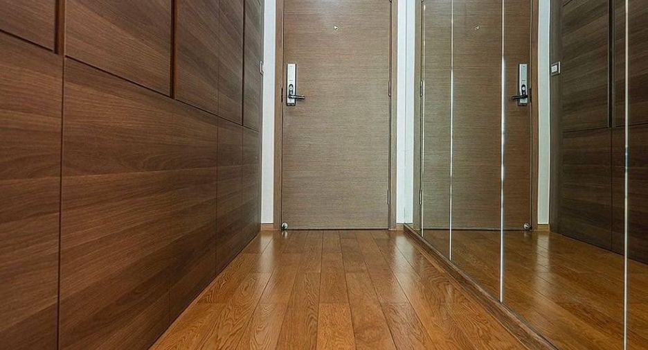 For rent そして for sale 2 ベッドルーム condo in Sathon, Bangkok