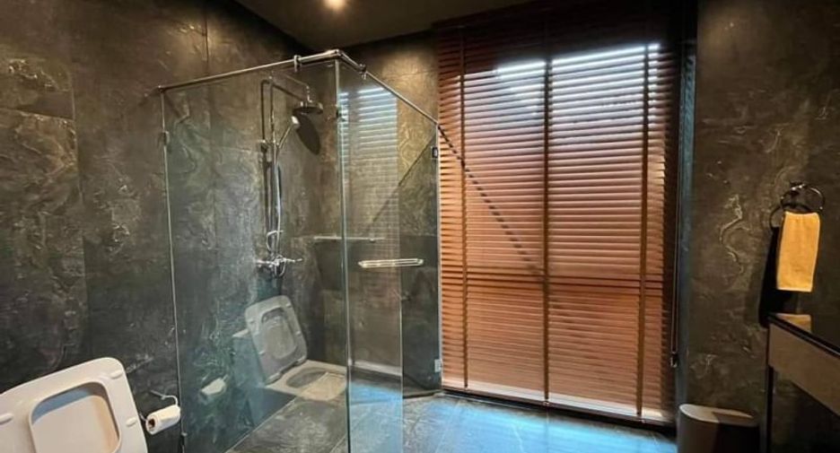 For sale 4 ベッドルーム house in Lat Phrao, Bangkok