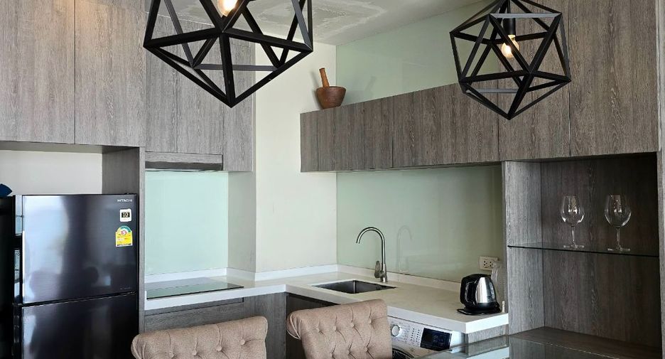 For rent 1 bed condo in Bang Lamung, Chonburi