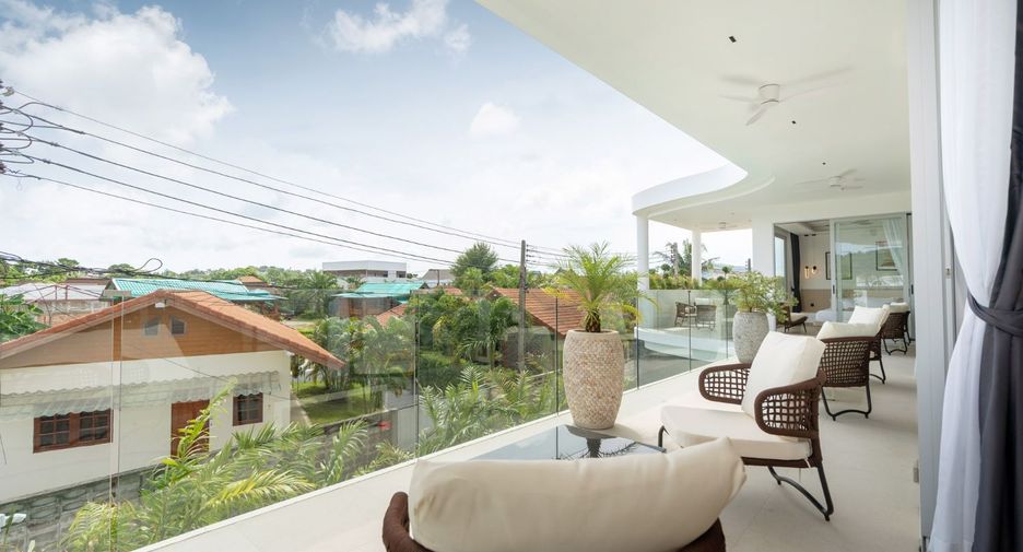 For sale 5 bedrooms villa in Mueang Phuket, Phuket