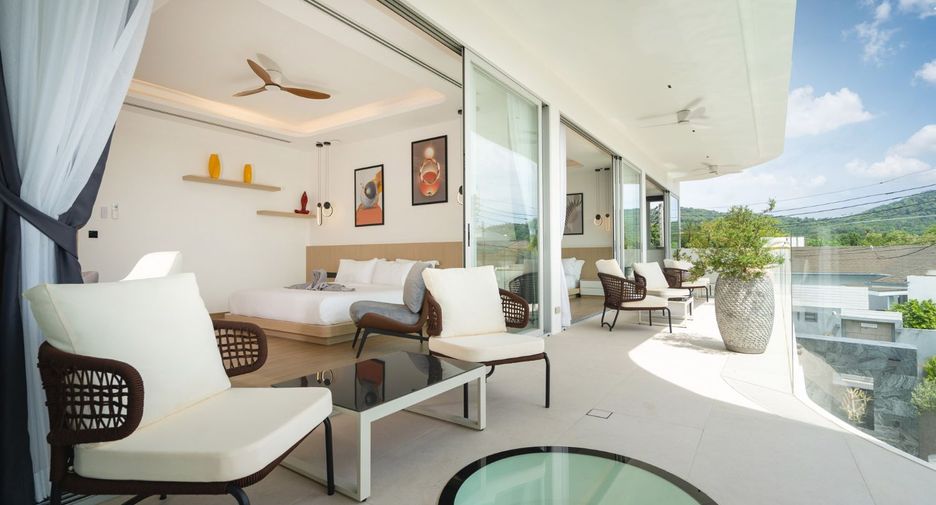 For sale 5 bedrooms villa in Mueang Phuket, Phuket