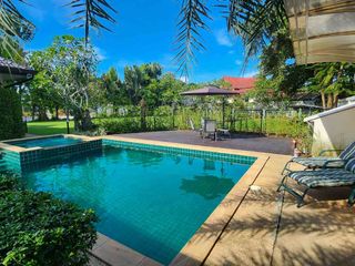 For rent 5 bedrooms house in Doi Saket, Chiang Mai