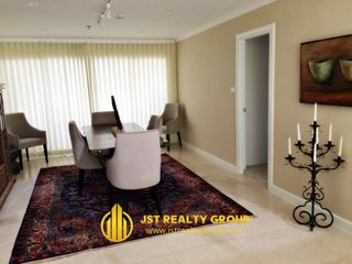 For sale 3 bedrooms condo in Khlong Toei, Bangkok