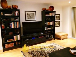 For sale 3 bedrooms condo in Khlong Toei, Bangkok