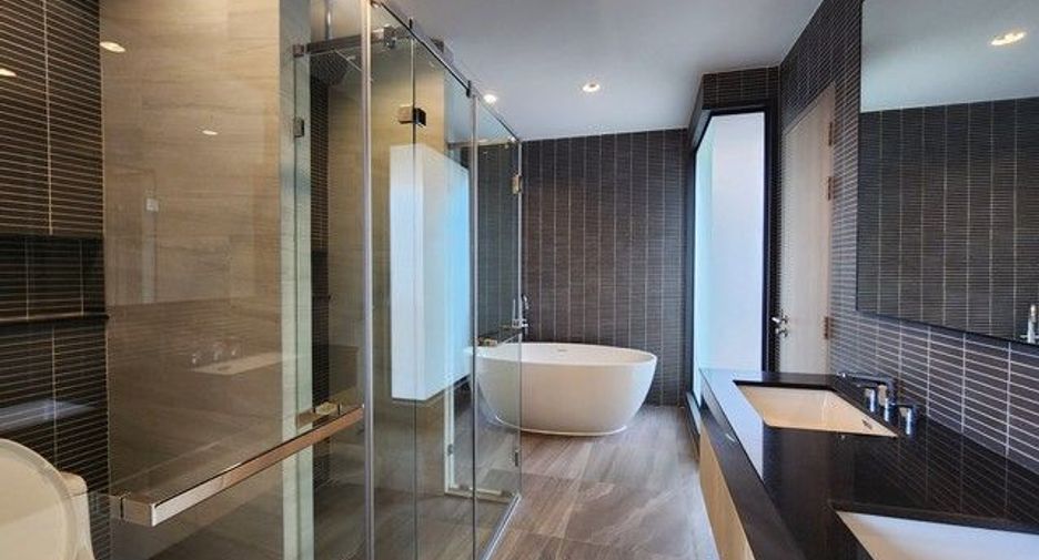 Haus zum Kauf mit 4 Zimmer in Saphan Sung, Bangkok