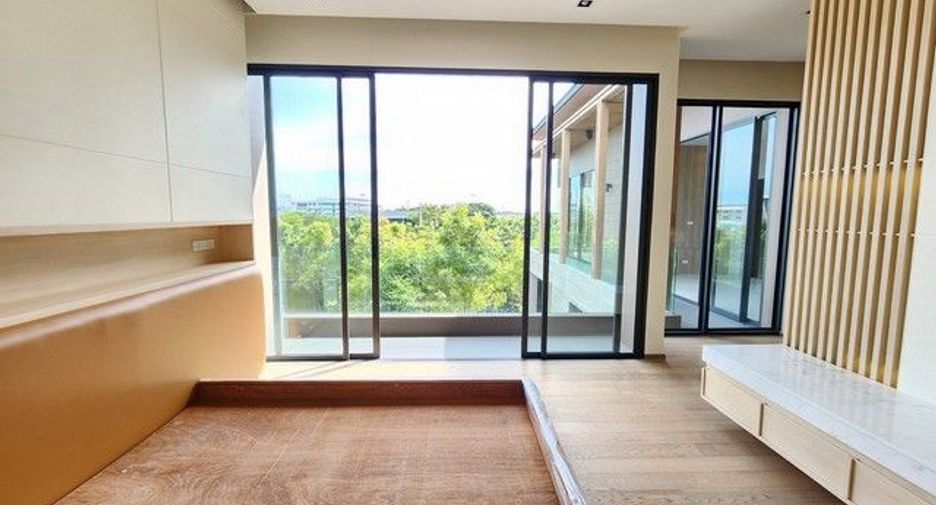 Haus zum Kauf mit 4 Zimmer in Saphan Sung, Bangkok