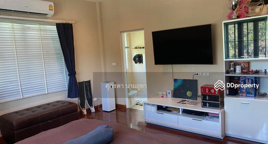 À vendre 5 chambres maison à Lat Phrao, Bangkok