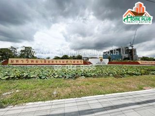 For sale 2 bed condo in Khlong Luang, Pathum Thani
